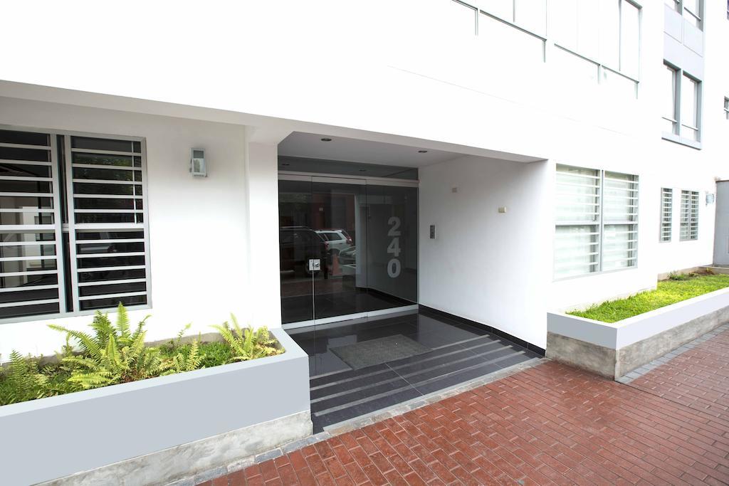 Mla Apartments - Alcanfores Лима Номер фото