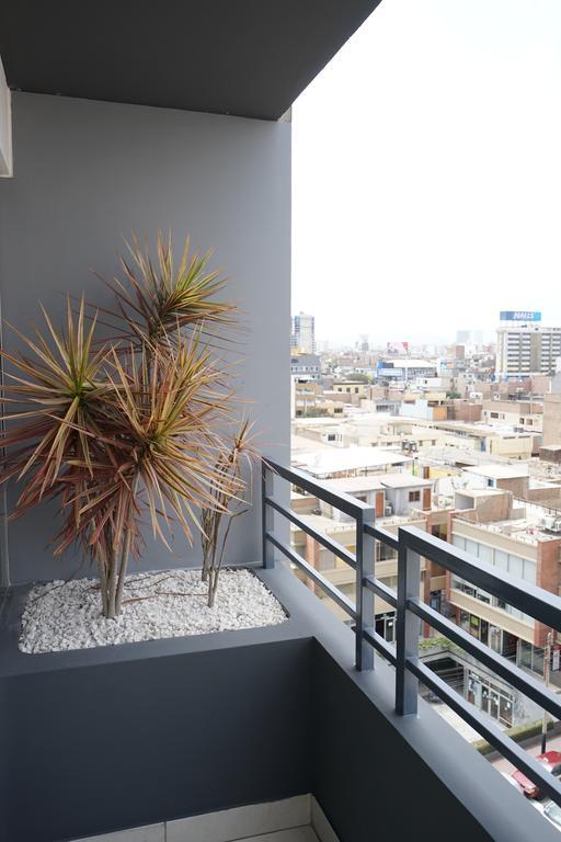 Mla Apartments - Alcanfores Лима Экстерьер фото
